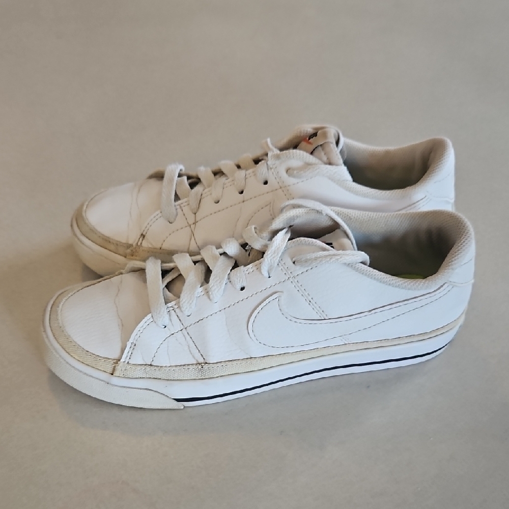 White Nike Shoes